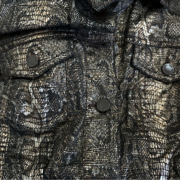 JONES NEW YORK Metallic Snakeskin Print Denim Style Jacket Size PS - Picture 6 of 8